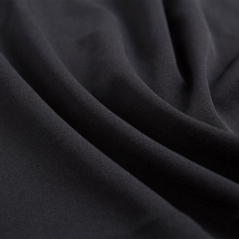 Fabraic 150gsm XSDD 75D2/1Twill (Snáth pónaire soighe)